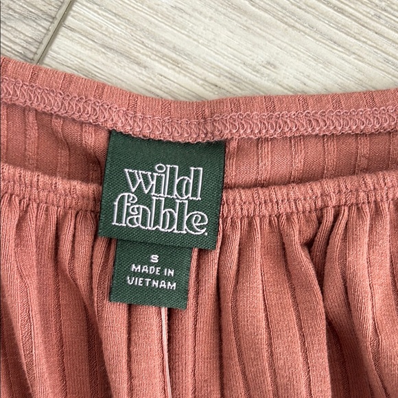 NWT Rust Ribbed Bodysuit - Picture 3 of 6